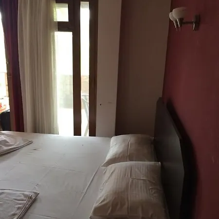 Kwatera prywatna Marina Pansiyon&cafe Çeşme