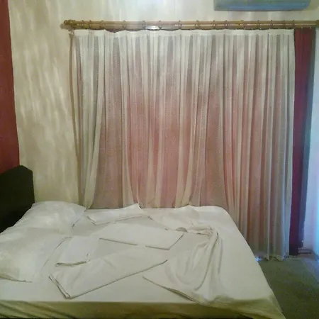 Marina Pansiyon&cafe Homestay Cesme
